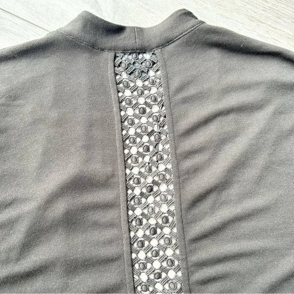 Michel Studio Collection Black Sleeveless Sweater Cardigan - Picture 10 of 10